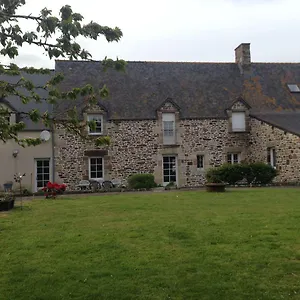 Le Manoir De La Pichardiere Pensión